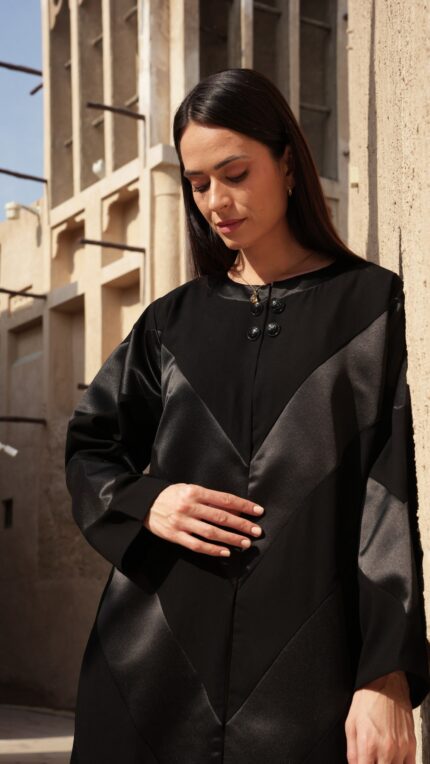 EV027 Black Crepe & Satin